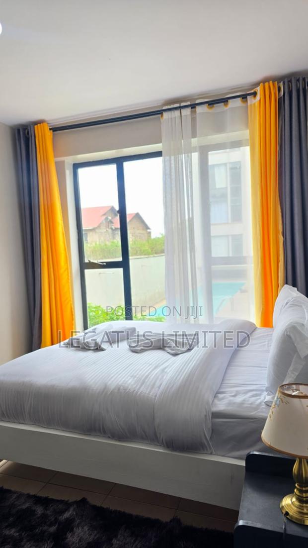 Furnished 2 Bedroom Airbnb With Swimming Pool