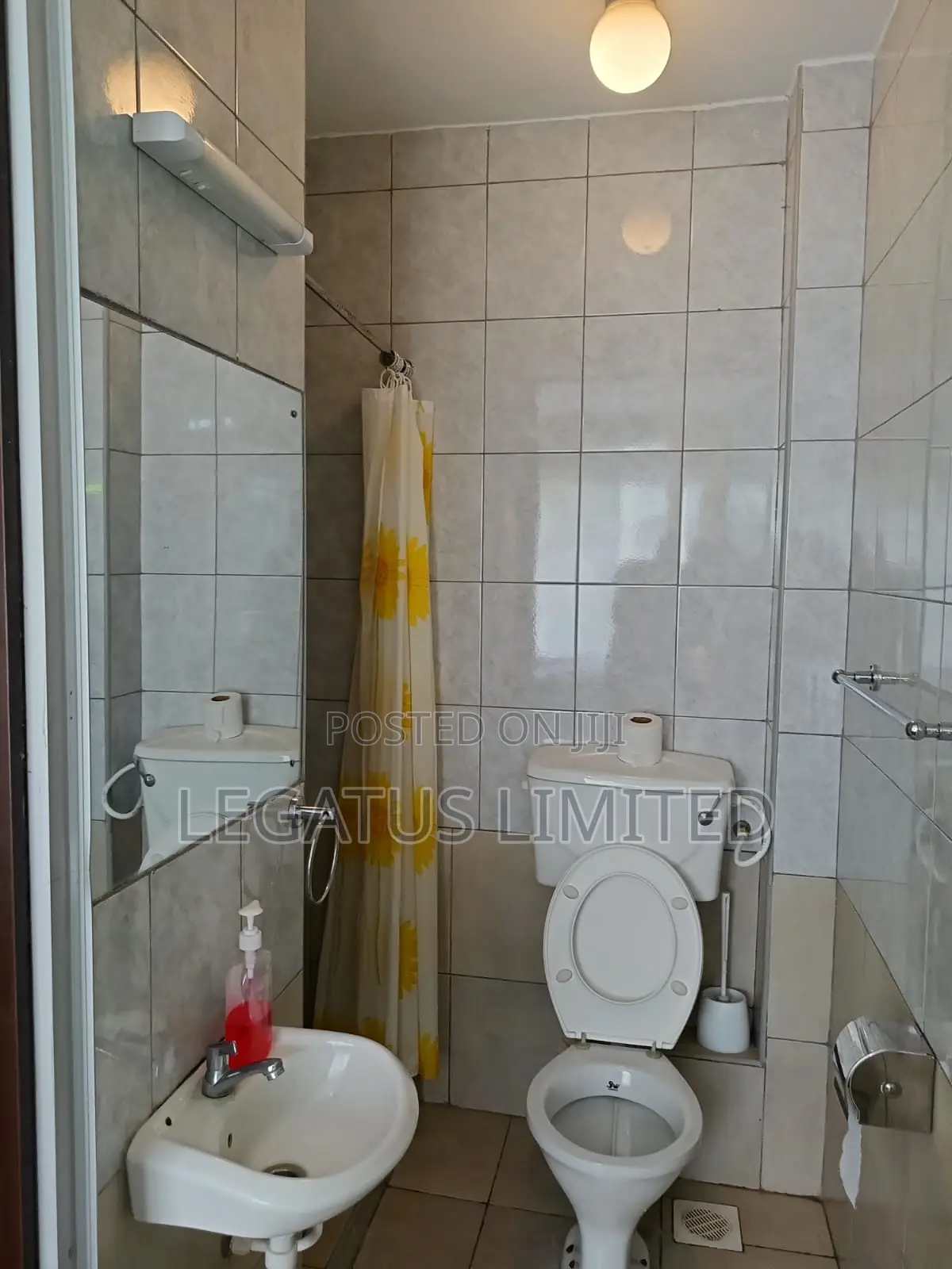 Furnished 2 Bedroom Airbnb With Swimming Pool