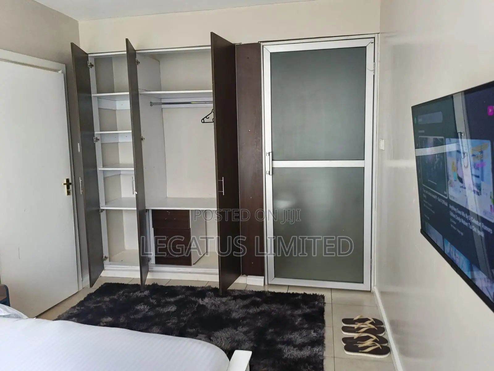 Furnished 2 Bedroom Airbnb With Swimming Pool