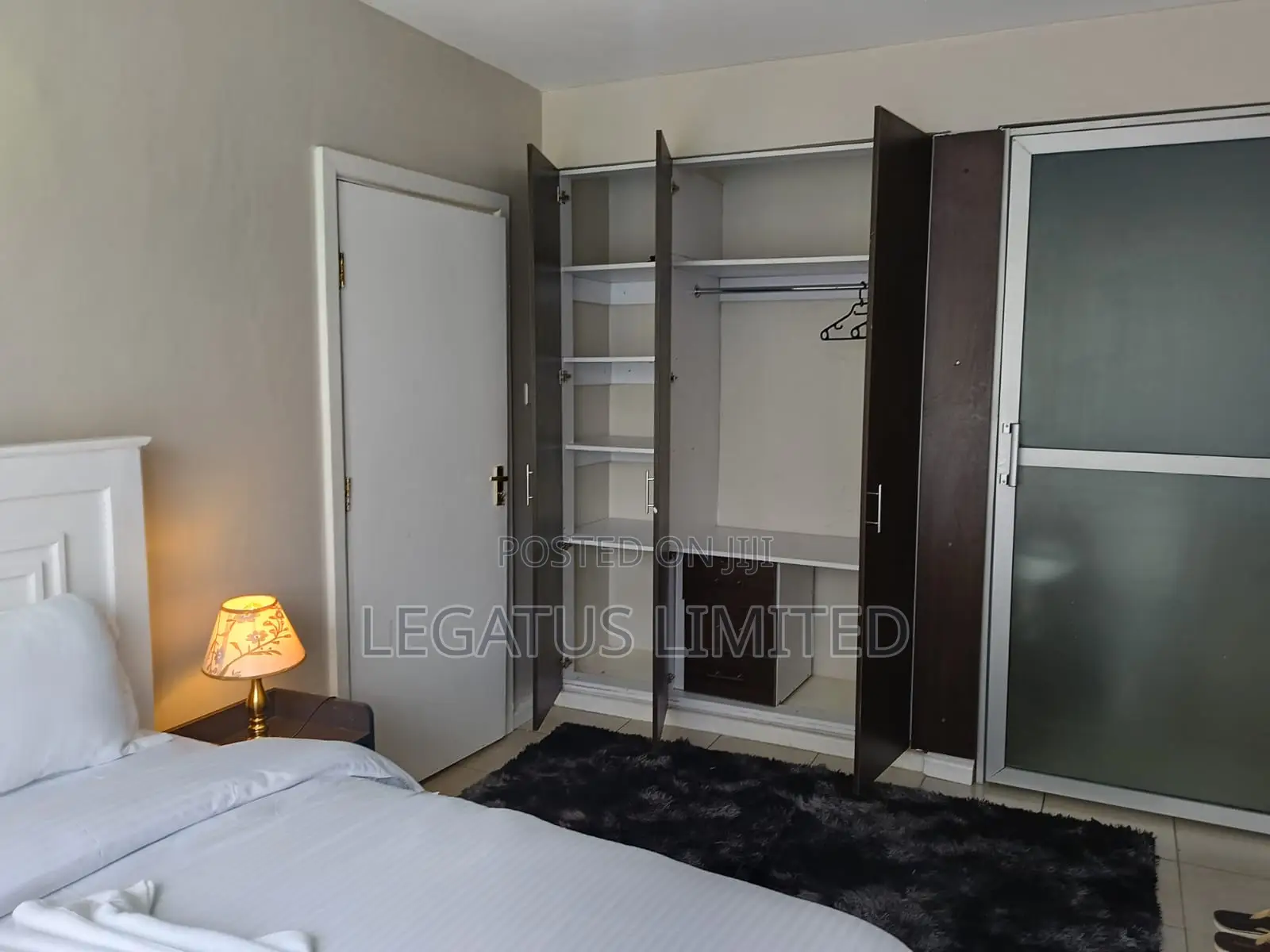 Furnished 2 Bedroom Airbnb With Swimming Pool