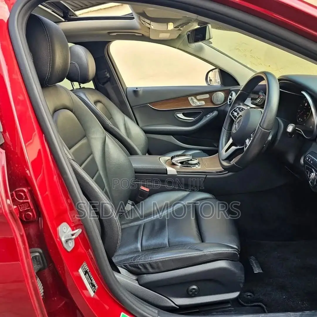 Mercedes-Benz C200 2019 Red