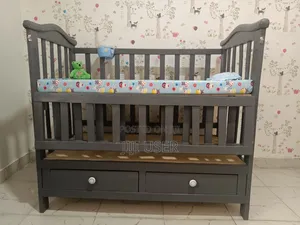 Baby Crib With Mattress