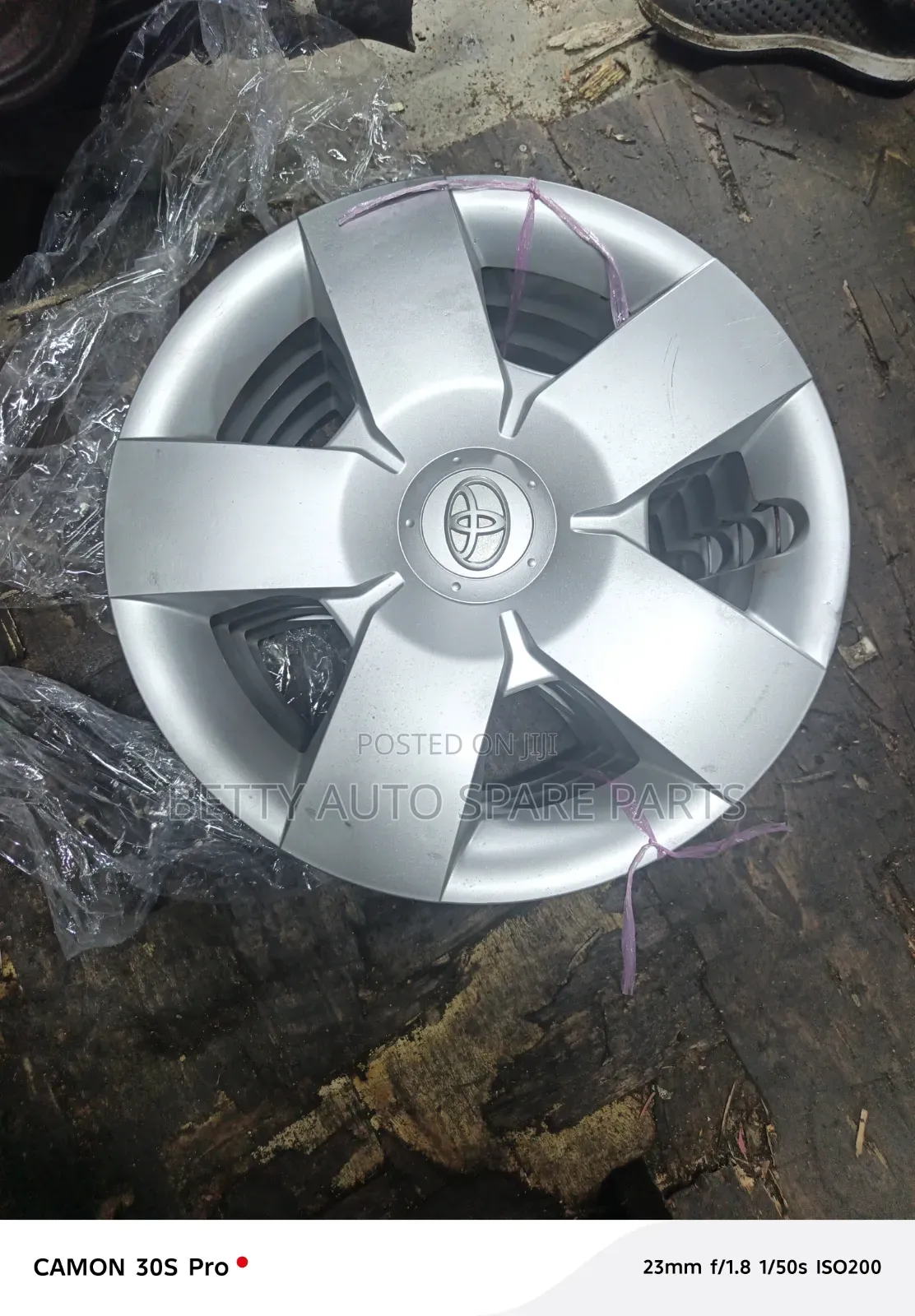 Toyota Corolla Nze Wheel Cap