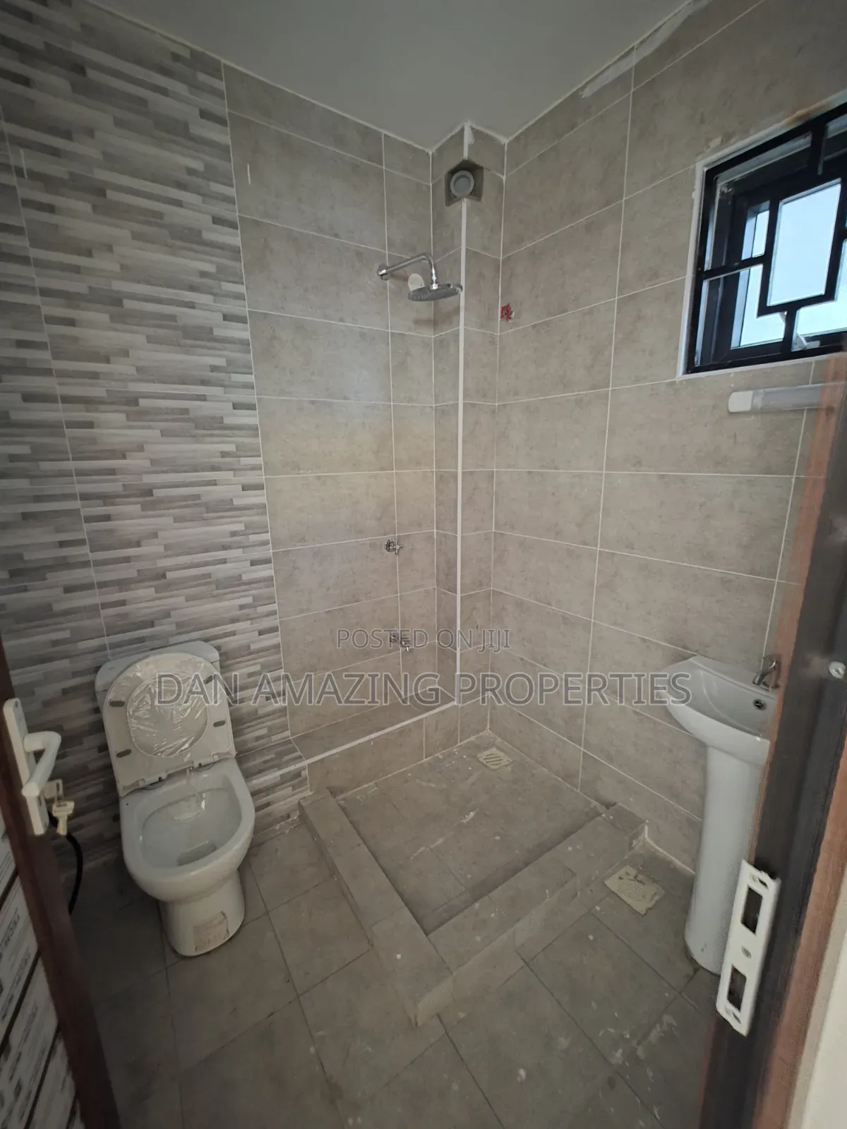 3bdrm Apartment In Nyali For Sale
