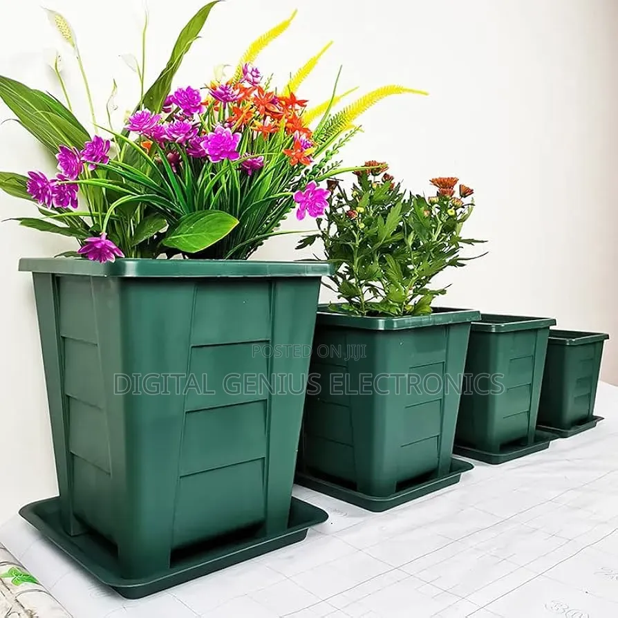 Kenpoly Square Planter
