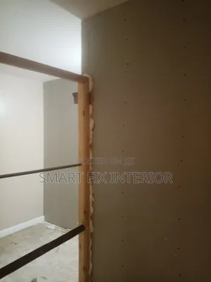 Gypsum Office Partitioning/ Wall Gliding