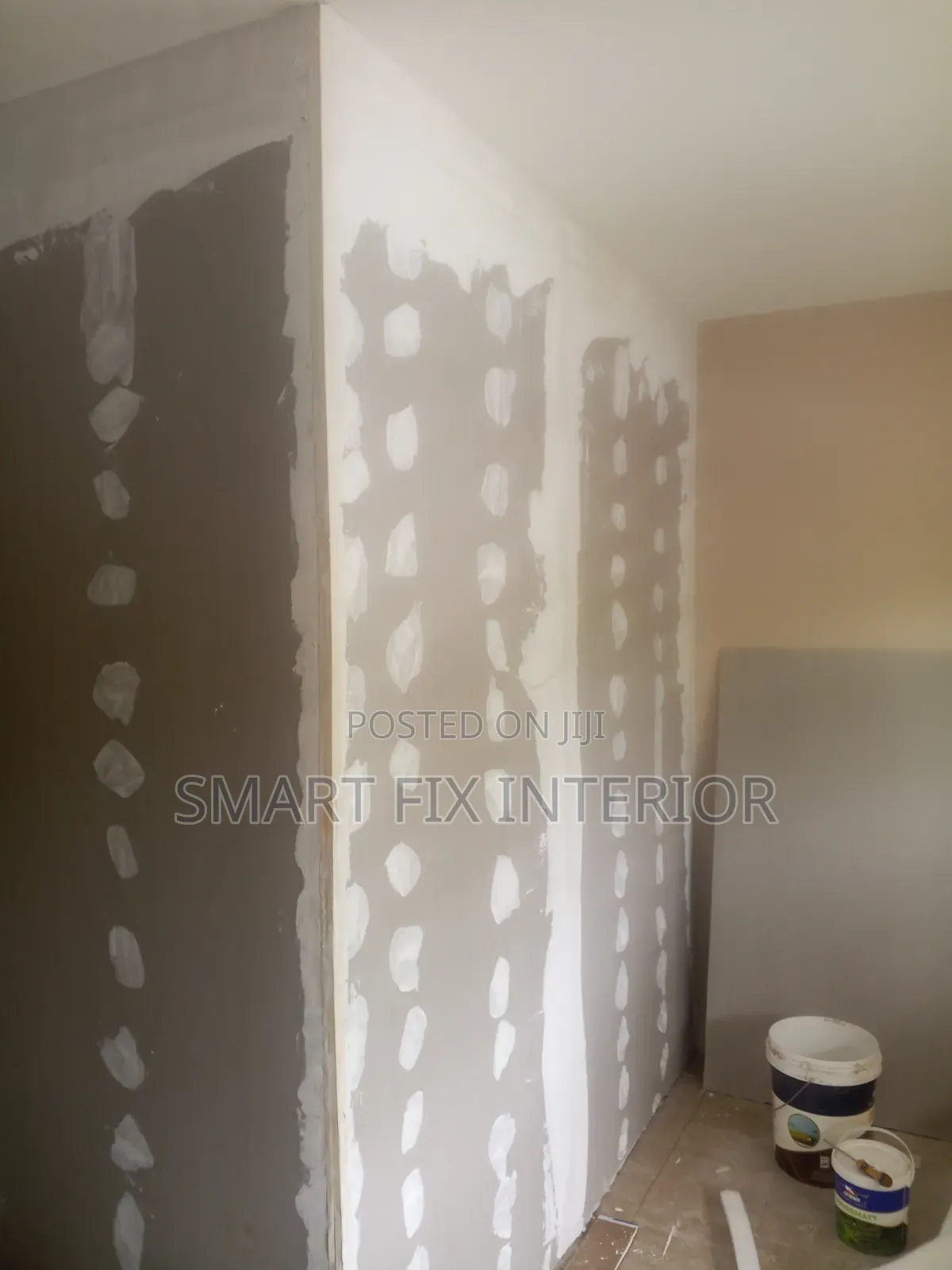 Gypsum Office Partitioning/ Wall Gliding