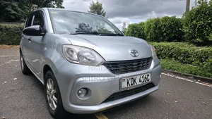Toyota Passo 2017 Silver