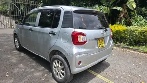 Toyota Passo 2017 Silver
