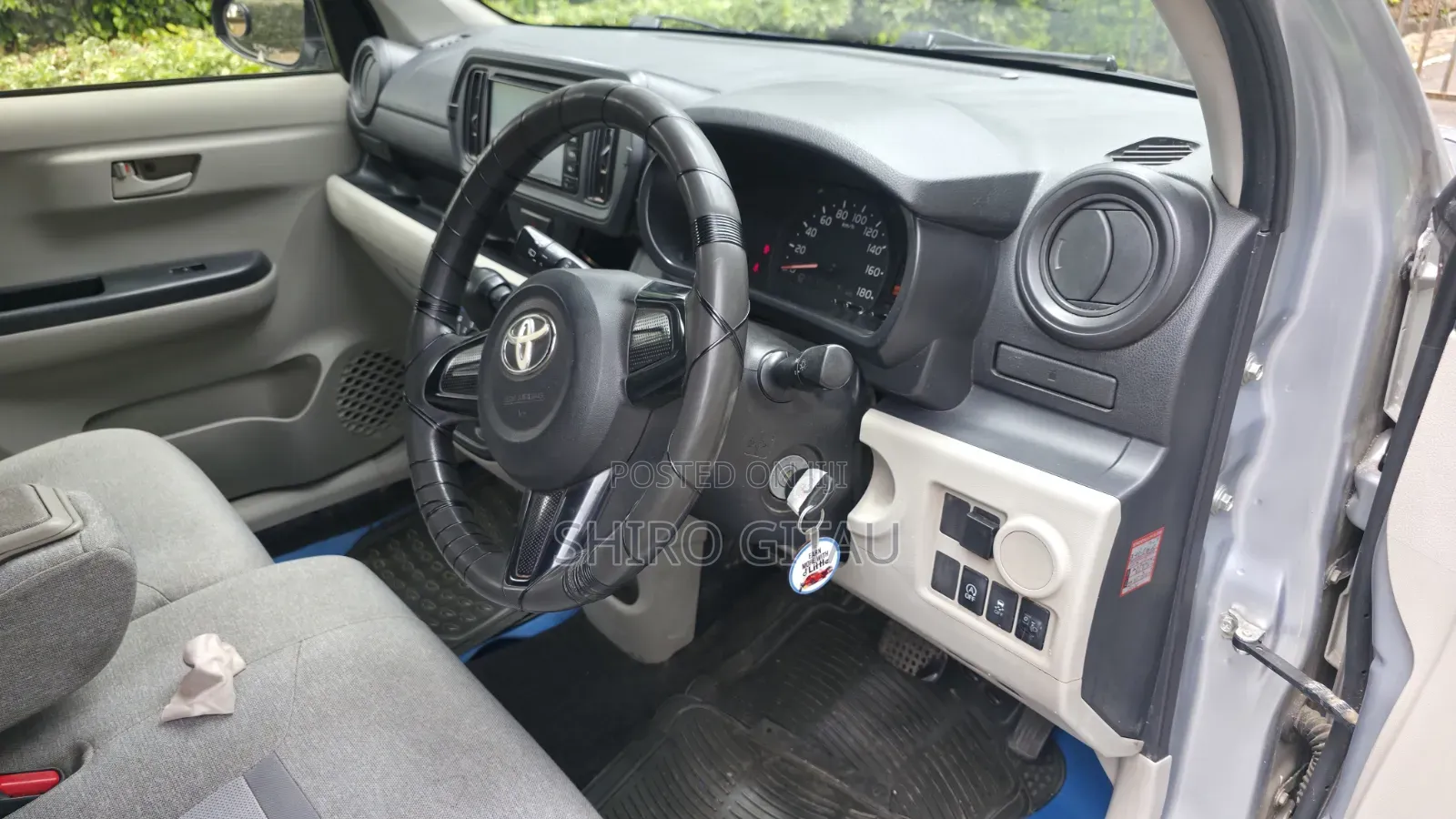 Toyota Passo 2017 Silver