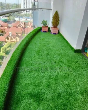 Quality Balcony Green Grass Carpet