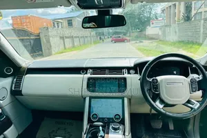 Land Rover Range Rover Vogue 2015 Blue