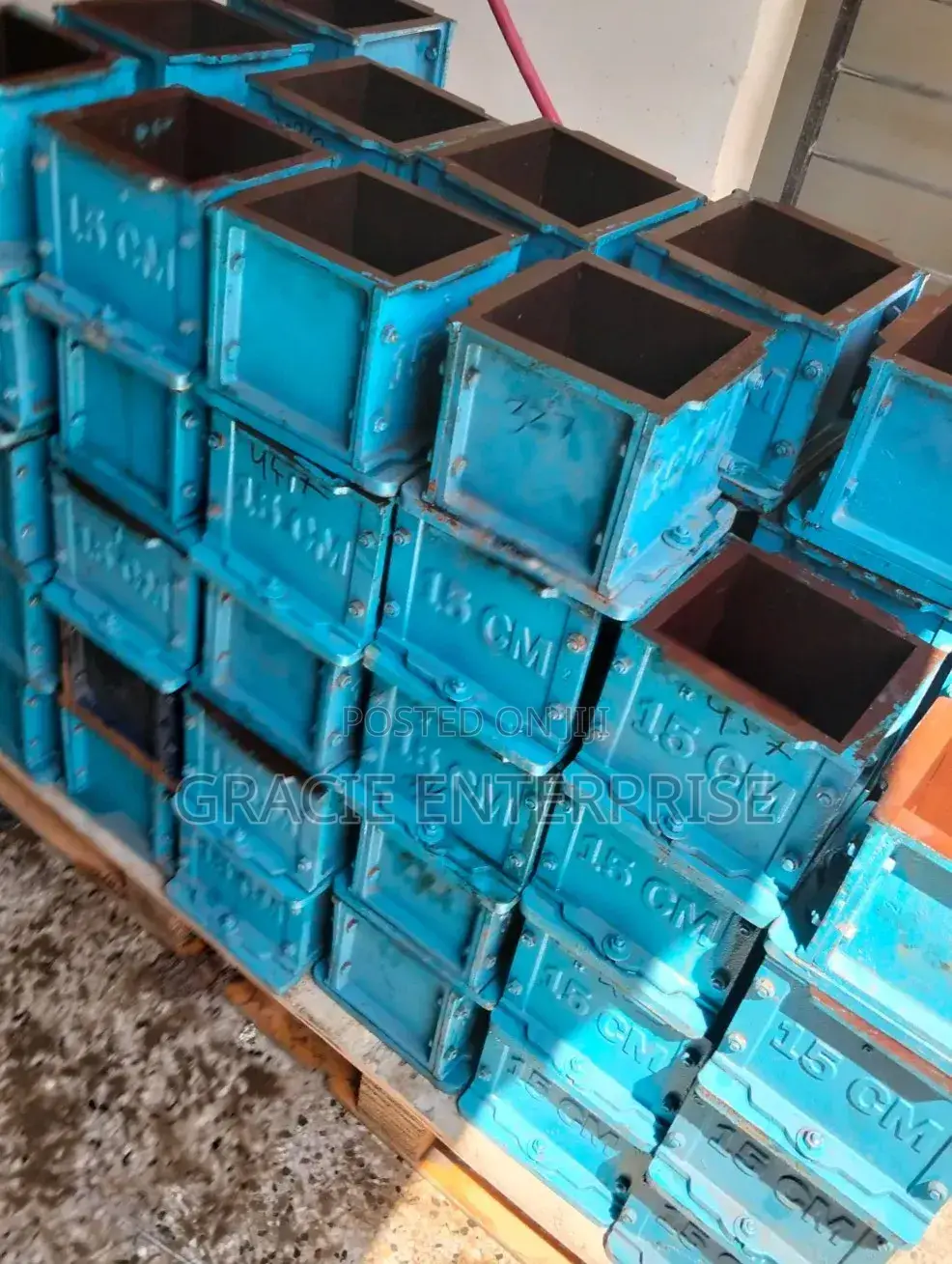 Quality Cube Moulds