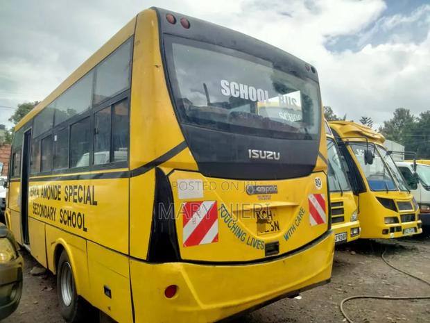 Isuzu NQR 2015 Yellow - thumbnail 6
