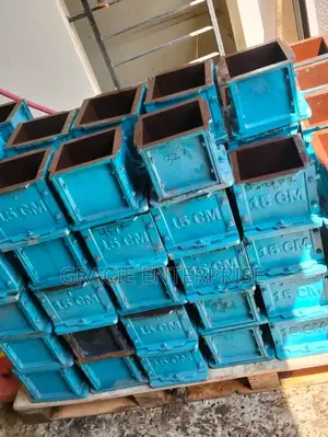 Sample Cube Moulds