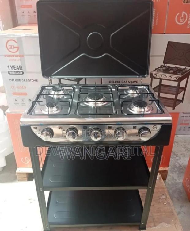 Assembled Eurochef 5burner With Shelves