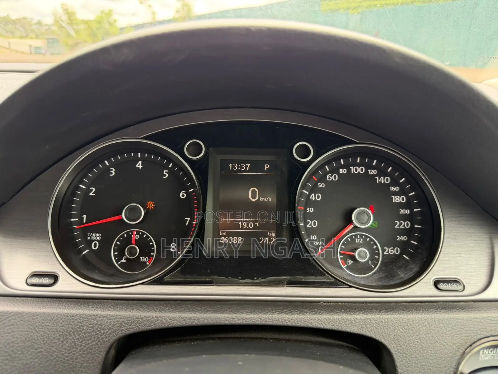 Volkswagen Passat 2013 White