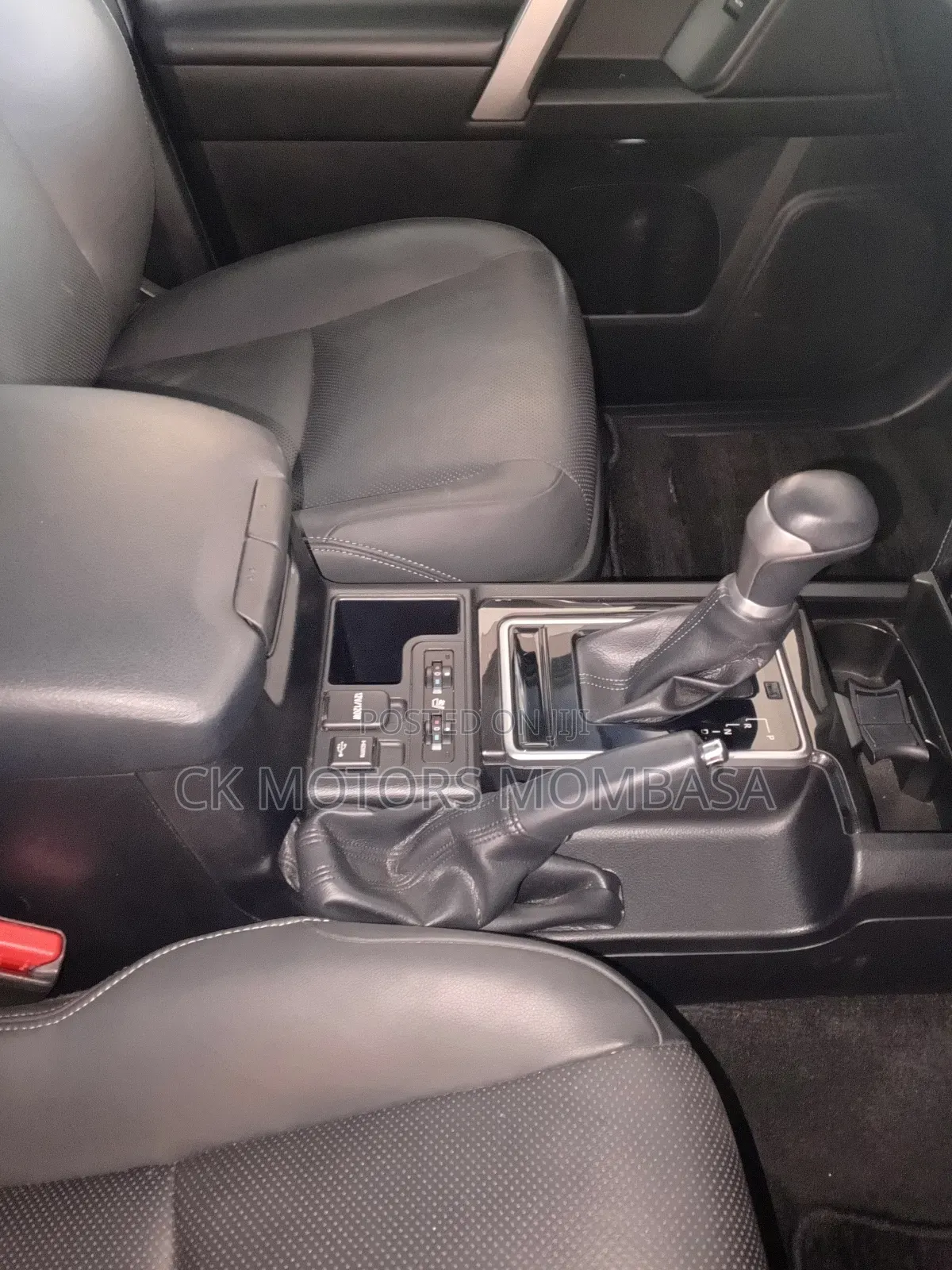 Toyota Land Cruiser 2020 Black