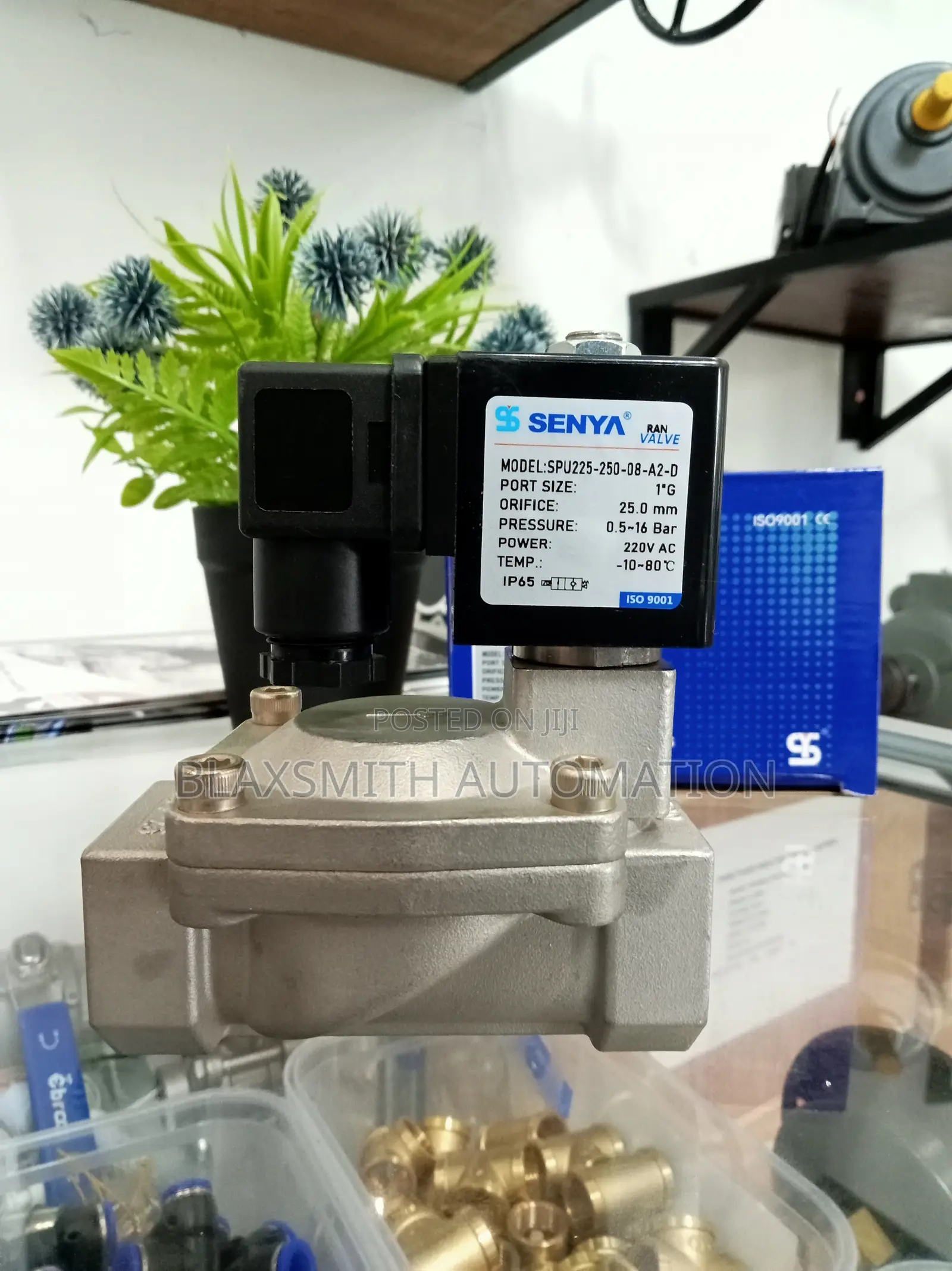 2-Way Solenoid Valve 1" 220vac