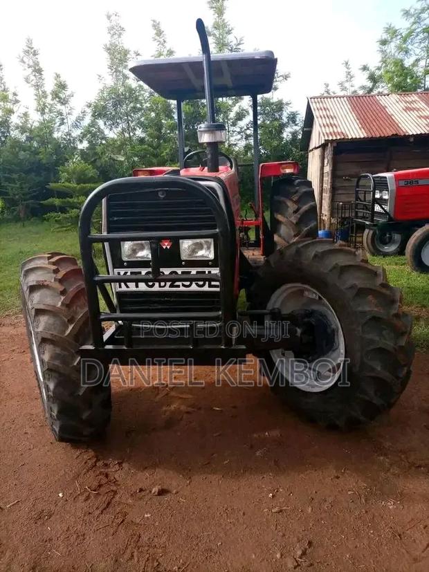 Massey Ferguson 385 - thumbnail 6