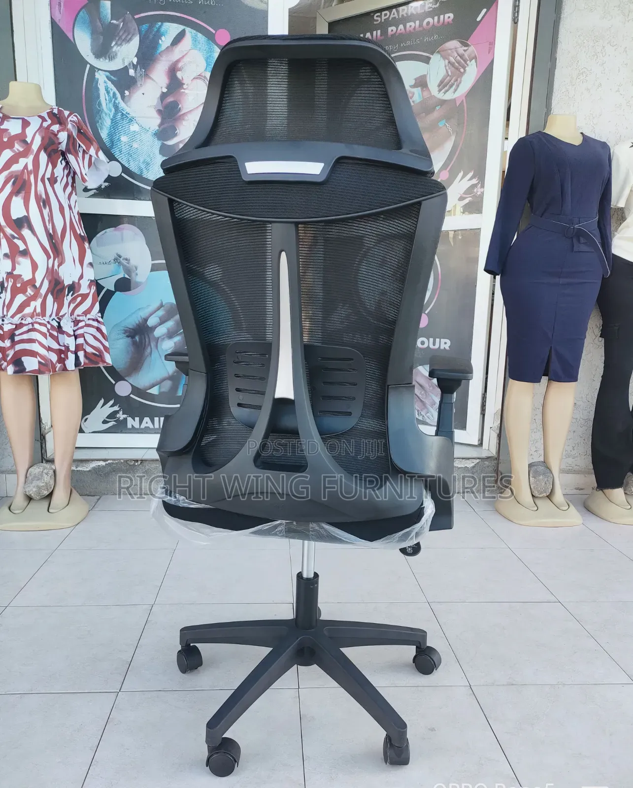 Office Chair :Ergonomic Comfort Office Chair