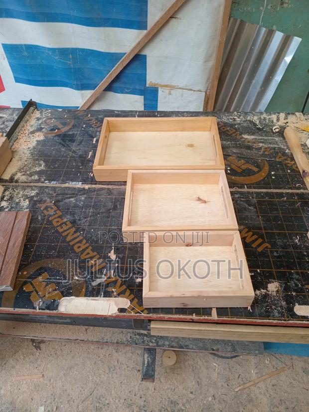 Wooden Tray Set - thumbnail 3