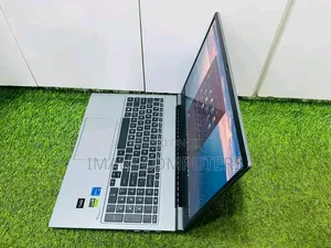 New Laptop HP Omen 16 16GB Intel Core i7 SSD 1T