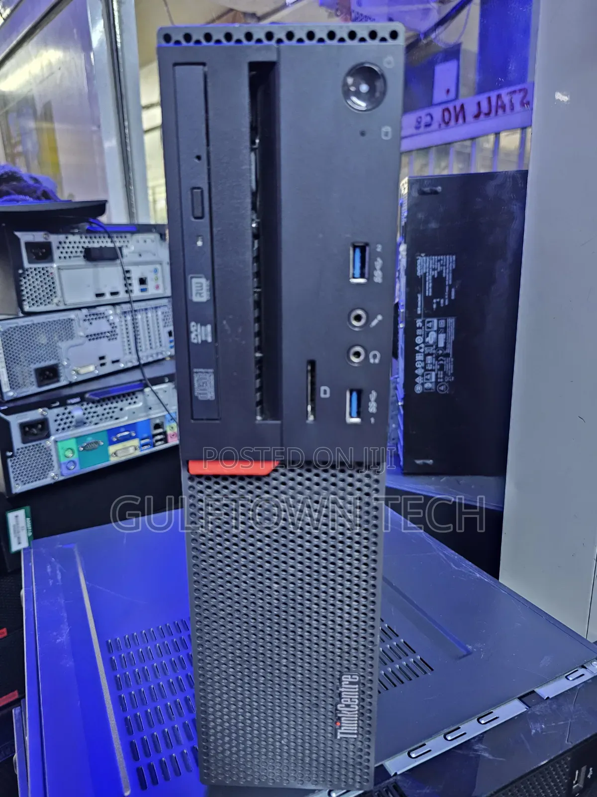 Desktop Computer Lenovo ThinkCentre M700 8GB Intel Core i7 HDD 500GB