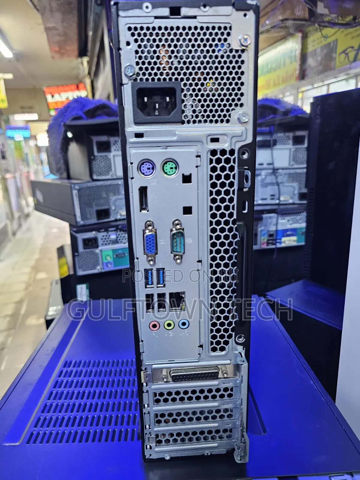 Desktop Computer Lenovo ThinkCentre M700 8GB Intel Core i7 HDD 500GB