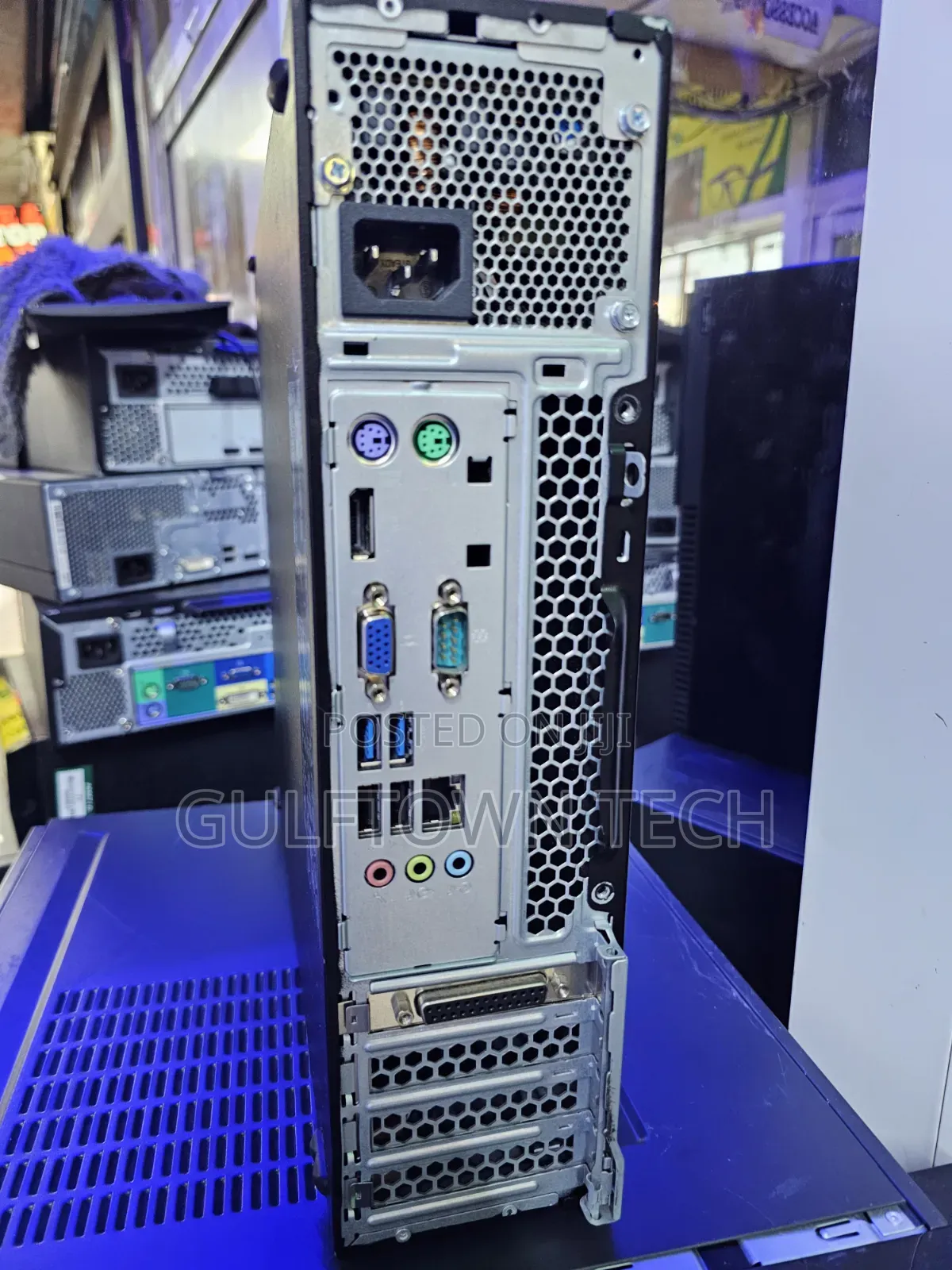 Desktop Computer Lenovo ThinkCentre M700 8GB Intel Core i7 HDD 500GB