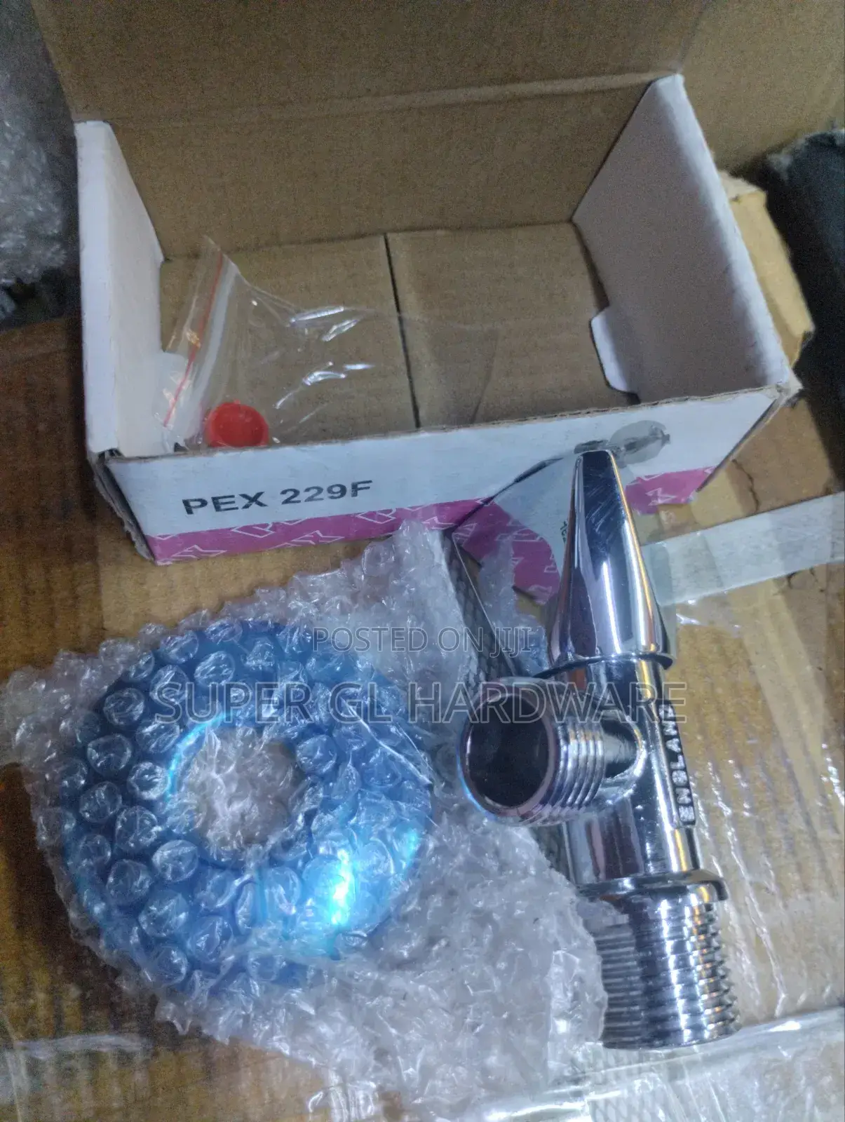 Angle Valve With Flange