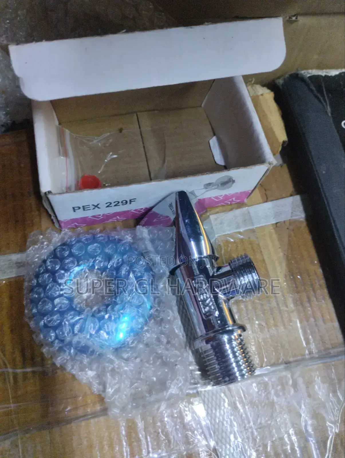 Angle Valve With Flange