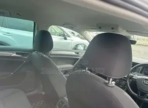 Volkswagen Golf Variant 2019 White