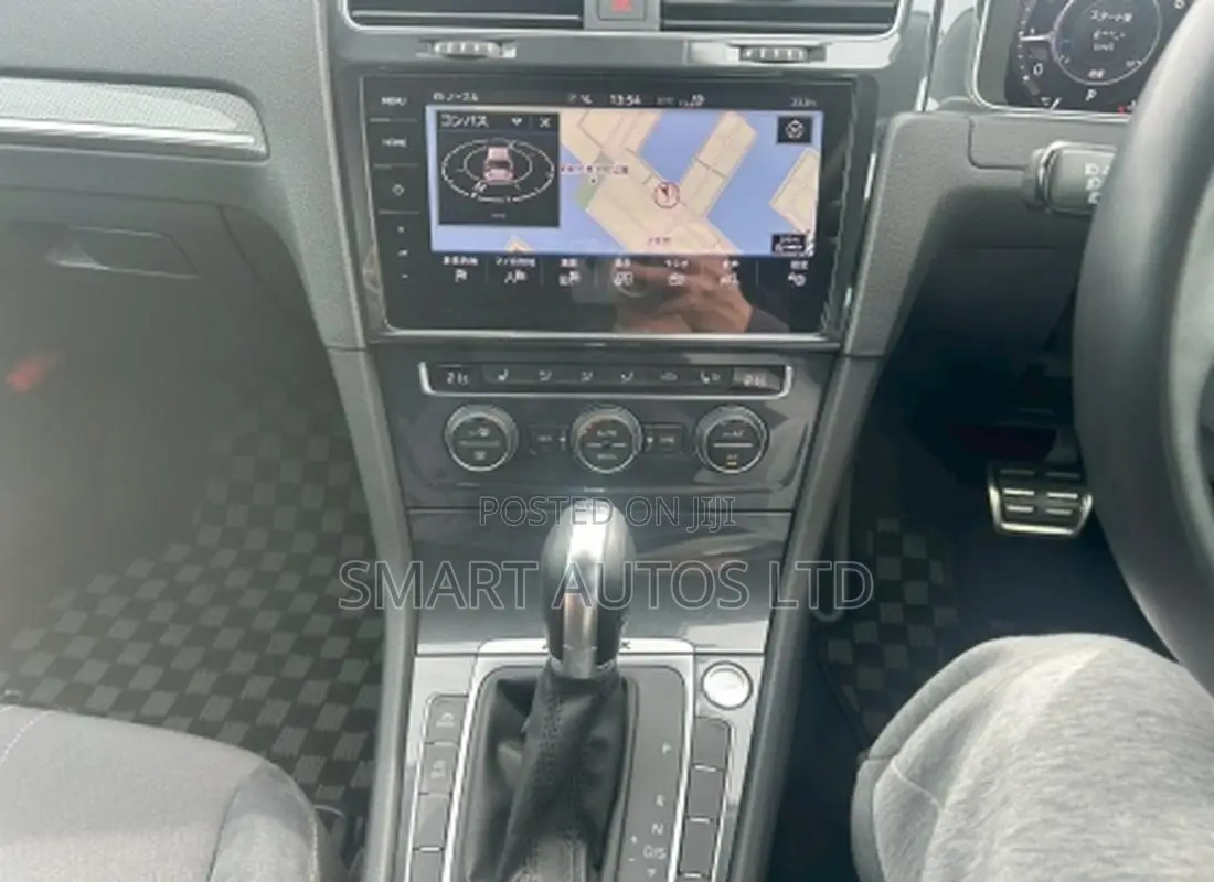 Volkswagen Golf Variant 2019 White