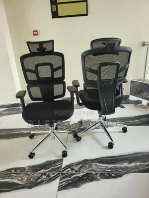 Luxury Office Chair With Strong Backsupport