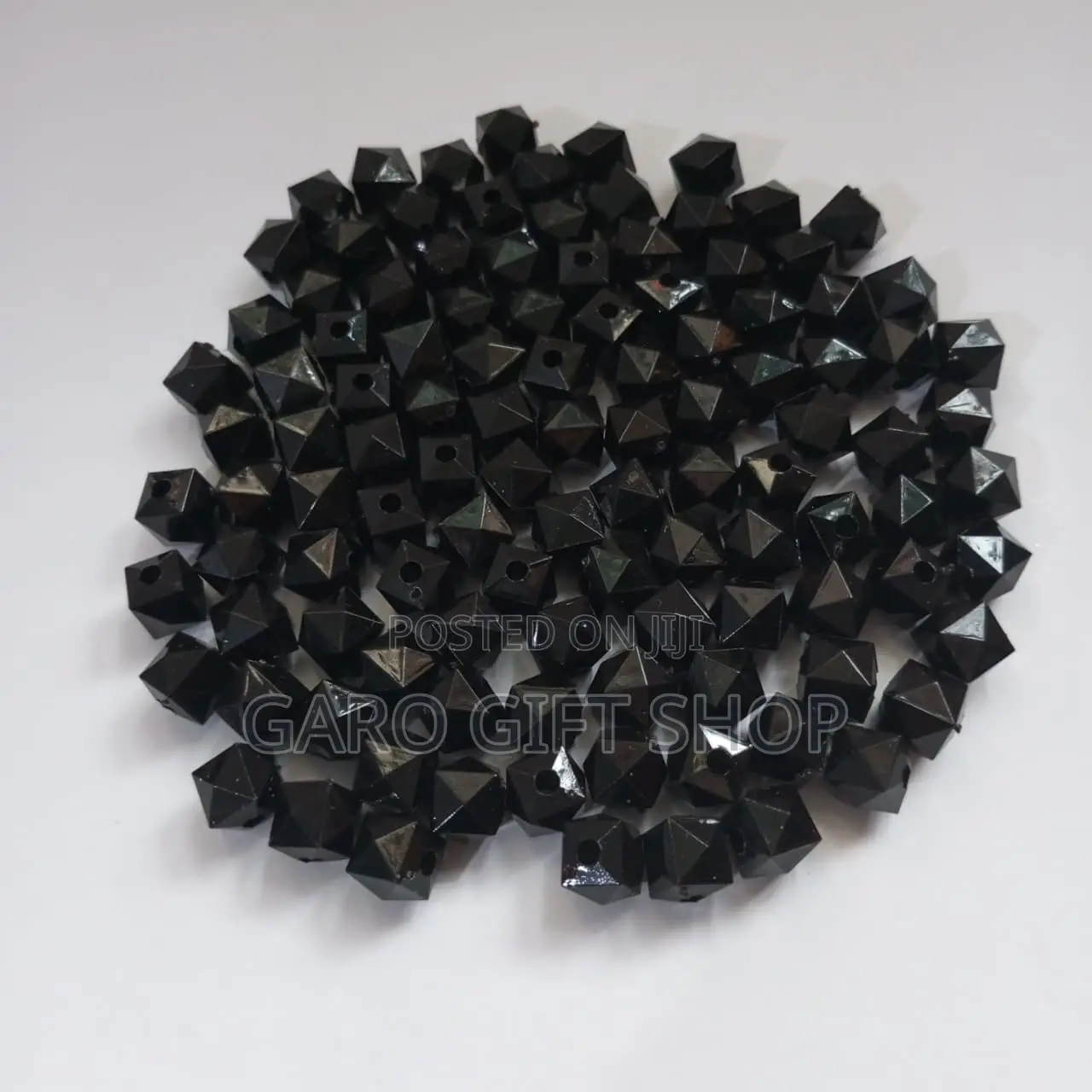 8/10/12 Mm White Pearl Beads | 16 Mm Strawberry Beads | 500g