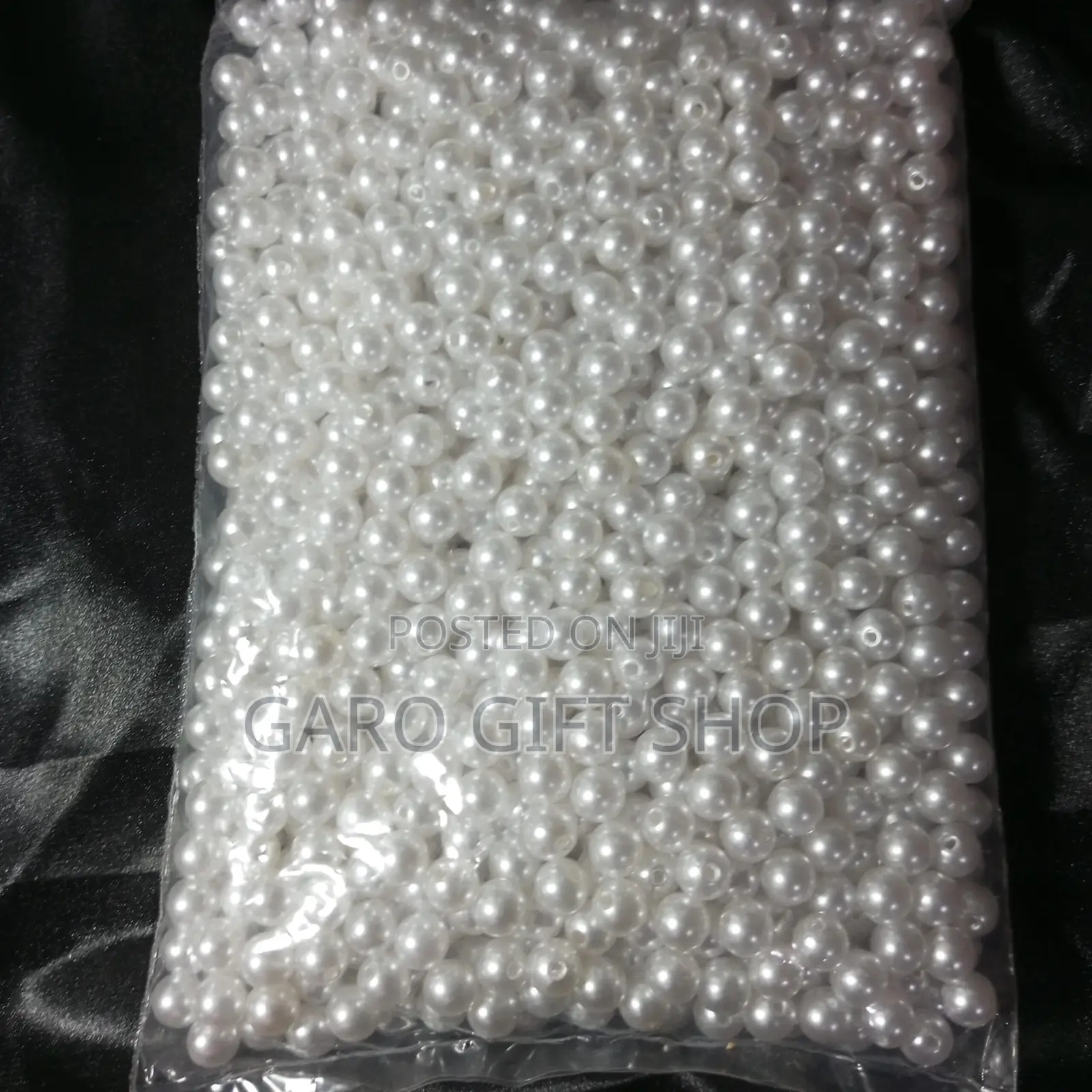 8/10/12 Mm White Pearl Beads | 16 Mm Strawberry Beads | 500g