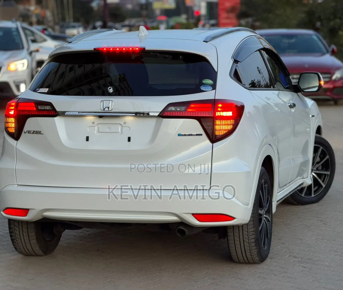 Honda Vezel 2018 White