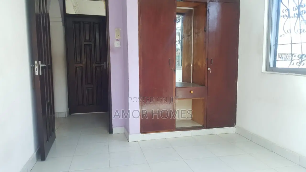 2bdrm Apartment in Mwandoni-Sun Light, Mshomoroni for rent