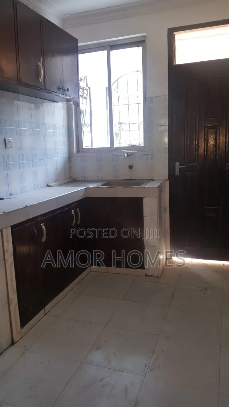 2bdrm Apartment in Mwandoni-Sun Light, Mshomoroni for rent
