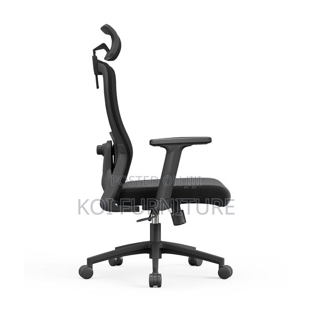 Office Chairs; Orthopedic Mesh Chair With Adjustable Lever - thumbnail 4