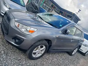 Mitsubishi RVR 2017 Gray