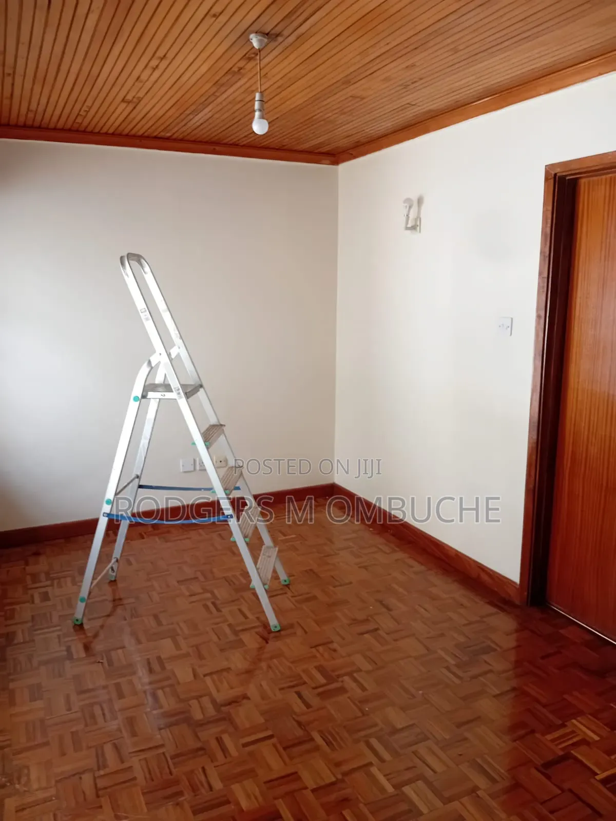 4bdrm Maisonette in Valley Arcade for rent