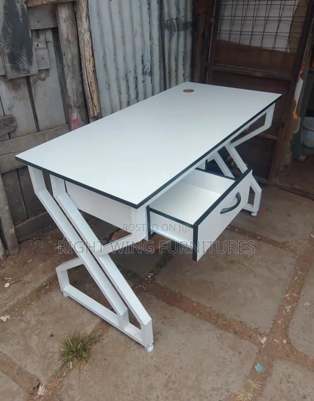 Office Metallic Table Stands With Fixed Drawers