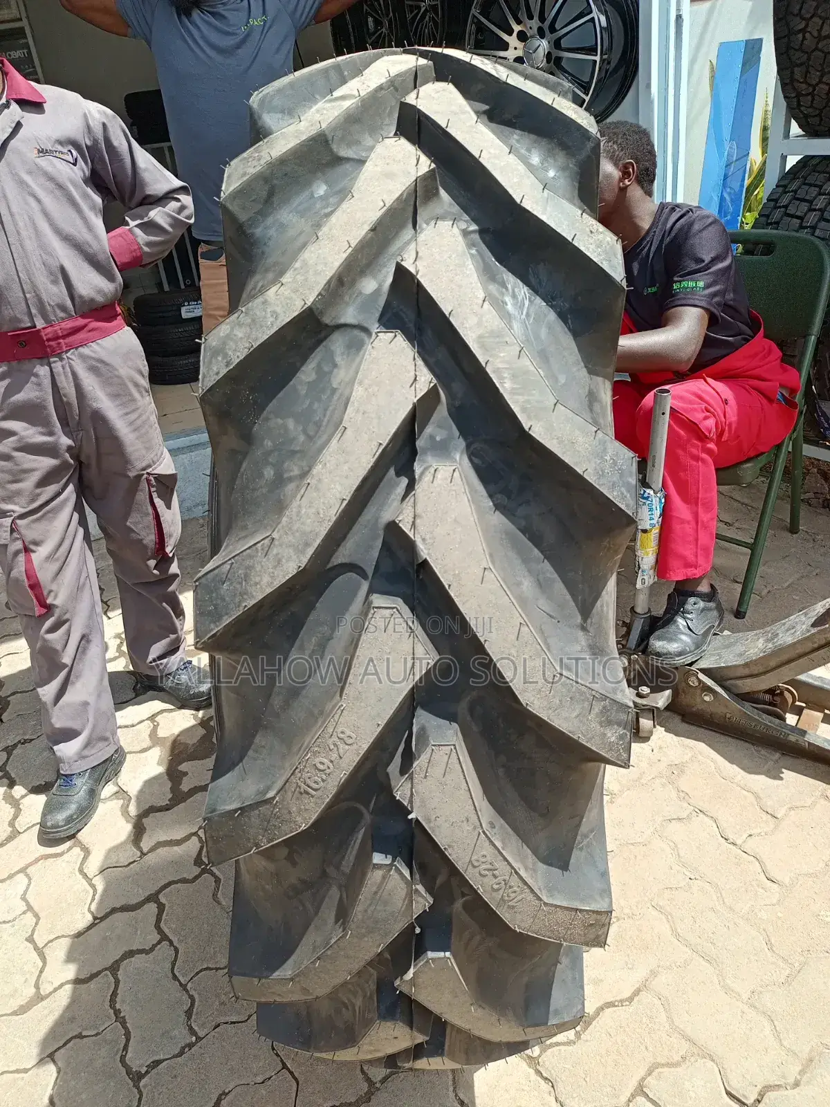 16.9-28 Vk Tractor Tyre – Heavy Duty Agricultural Tyre Made in India