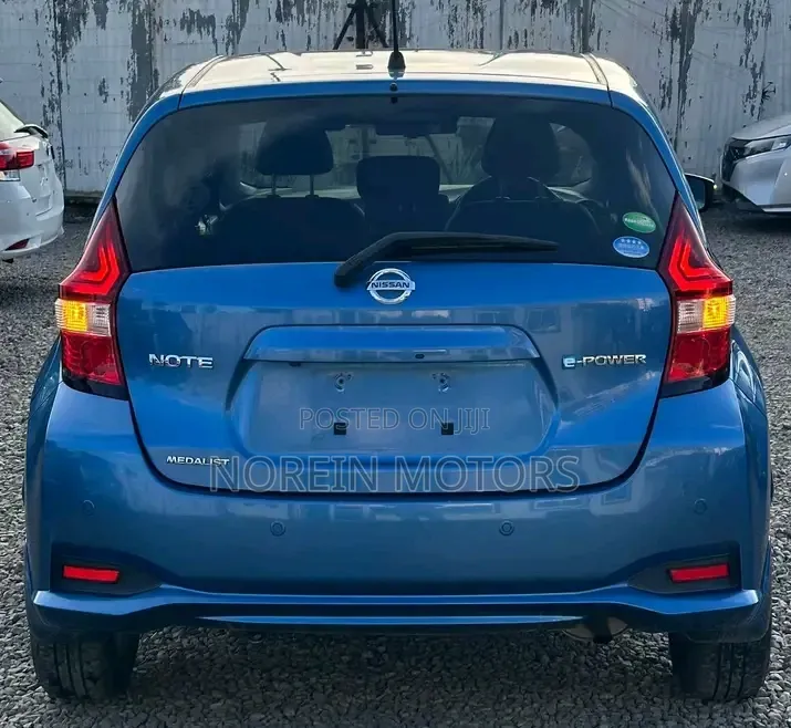 Nissan Note 2018 Blue