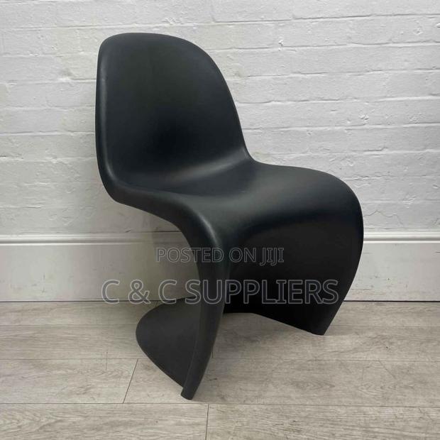 Phantom Eames Plastic Chair - main view