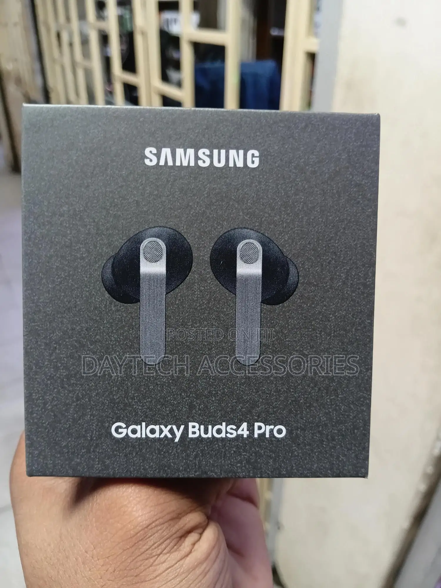 Samsung Galaxy Buds 4 Pro Wireless Bluetooth Earbuds Black Sm-R640