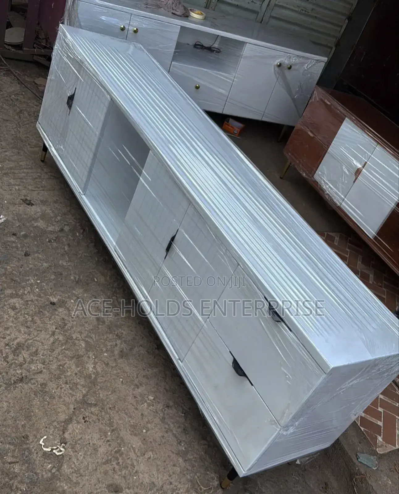 6 Feet - Modern Box Executive Tv Stand With Storage