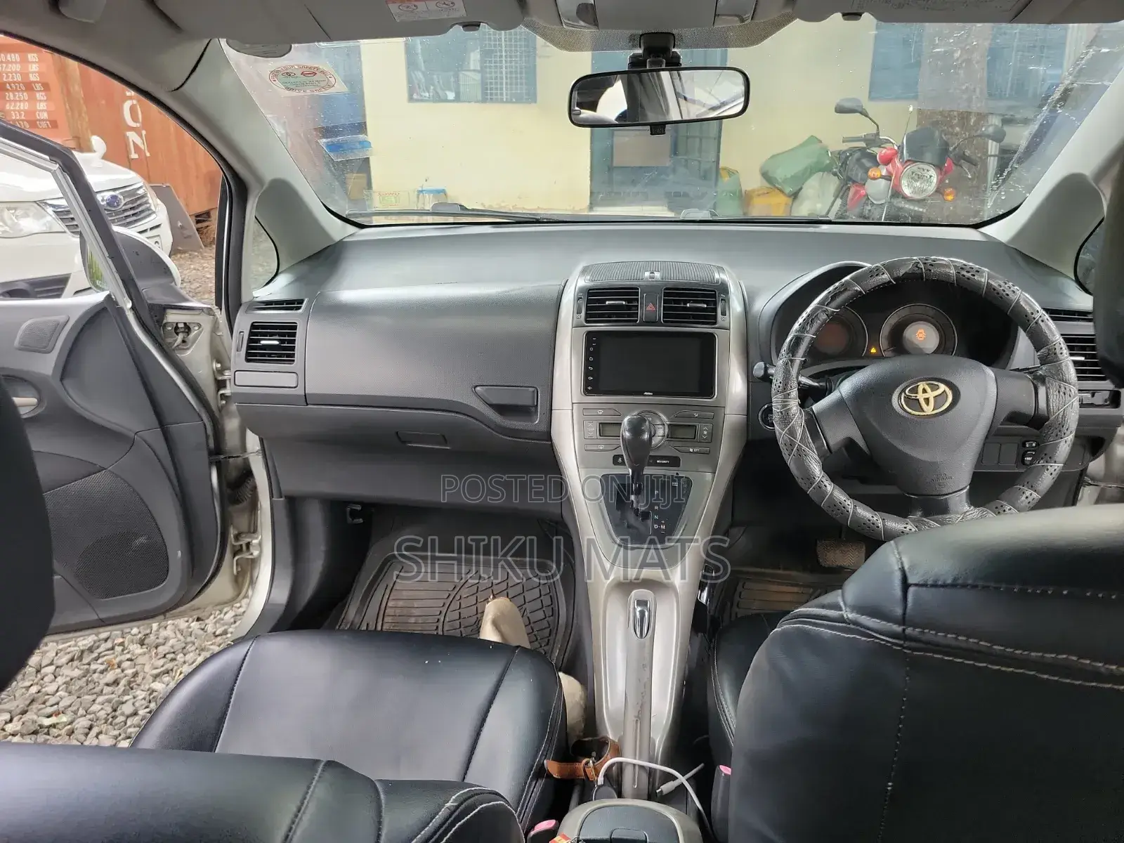 Toyota Auris 2009